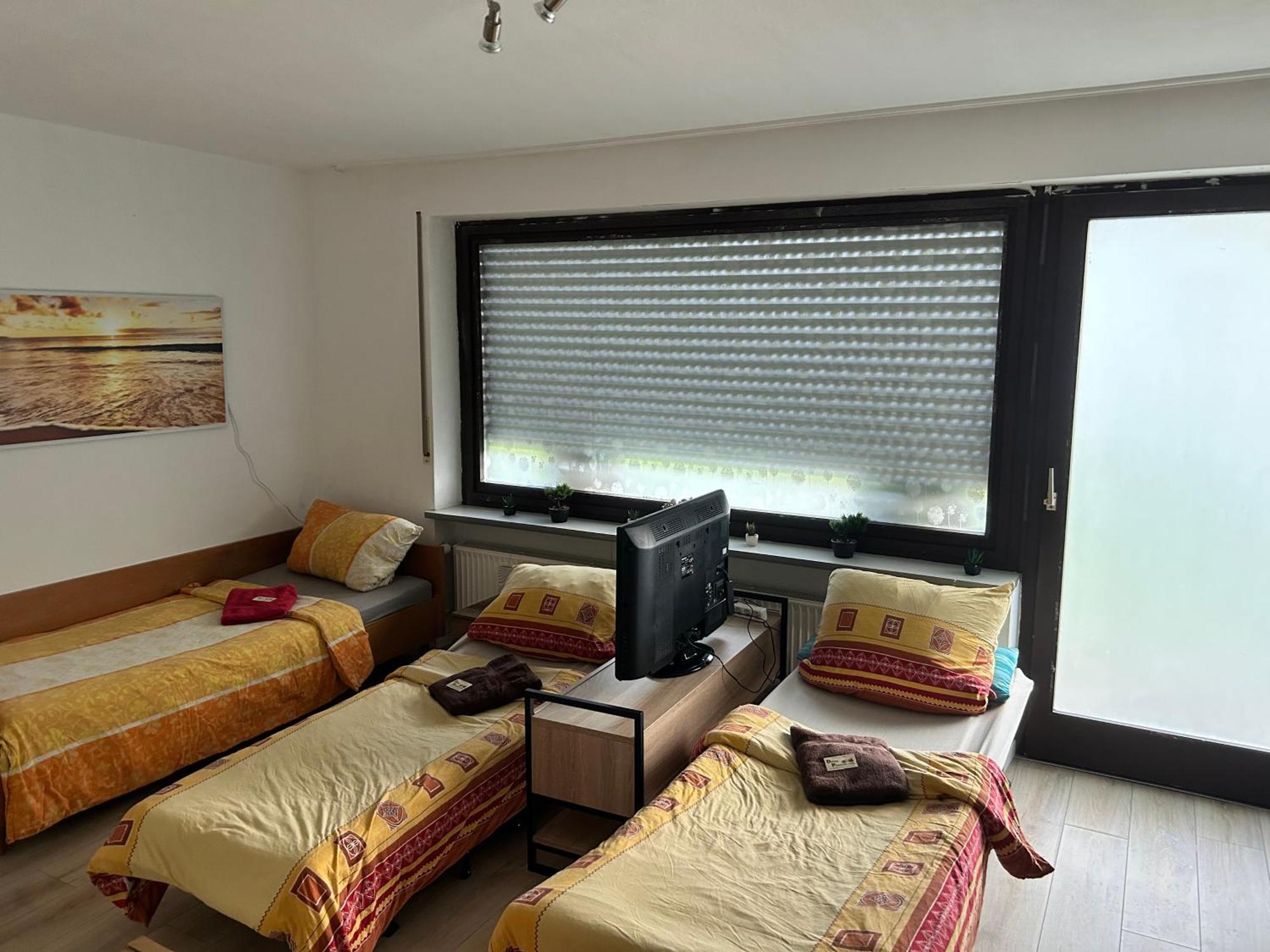 2-5 Bettzimmer Creglingen Exteriör bild